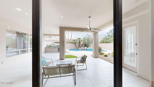 9167 E TARANTINI Lane, Scottsdale, AZ 85260