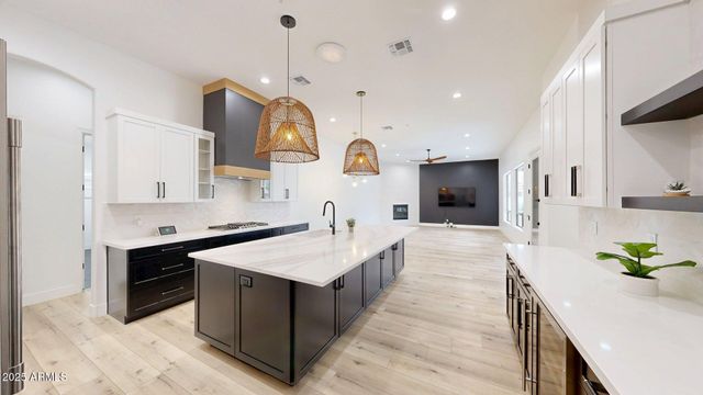 9167 E TARANTINI Lane, Scottsdale, AZ 85260