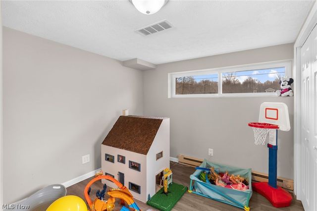 5950 Mount Everett Road, Hubbard, OH 44425