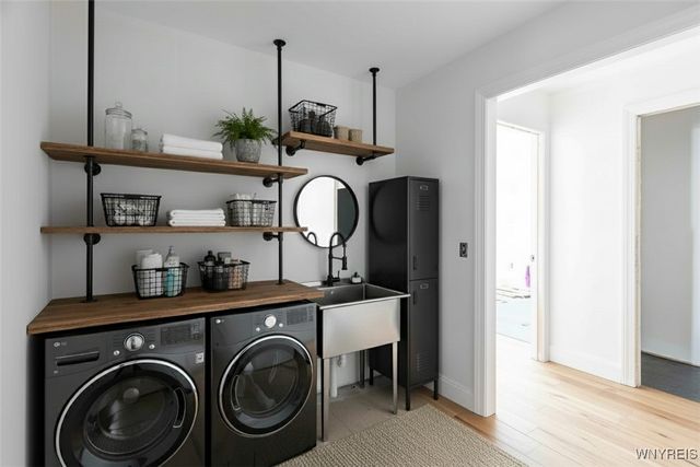 595 Seneca Road, Evans, NY 14006