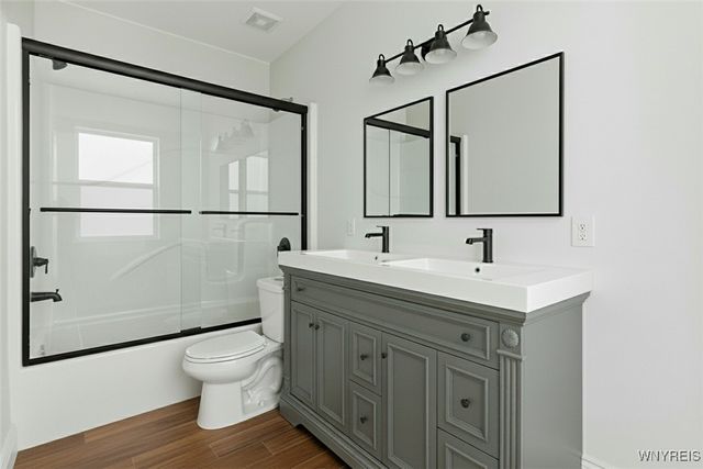 595 Seneca Road, Evans, NY 14006