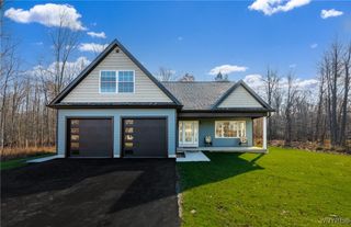 595 Seneca Road, Evans, NY 14006