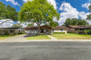 205 Klesel Street, Schulenburg, TX 78956