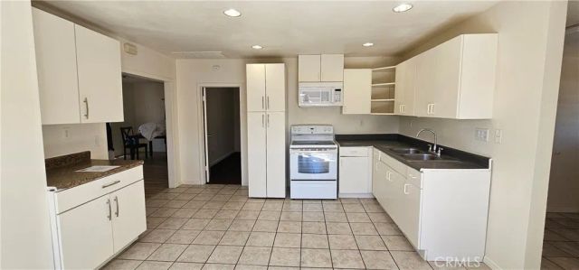 3955 Blair, Corona, CA 92879