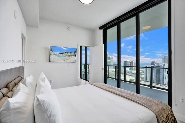 580 72nd Street 1702, Miami Beach, FL 33141