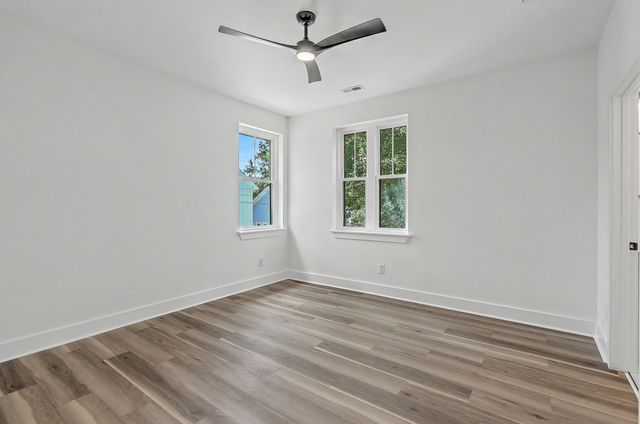 921 Main Street, Charleston, SC 29407