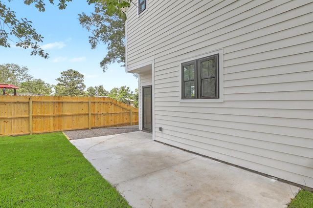 921 Main Street, Charleston, SC 29407