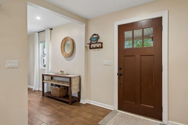 1129 Armstrong Avenue, Charleston, SC 29407