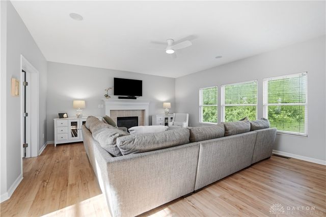 10613 Toucan Street, Miami Twp, OH 45342