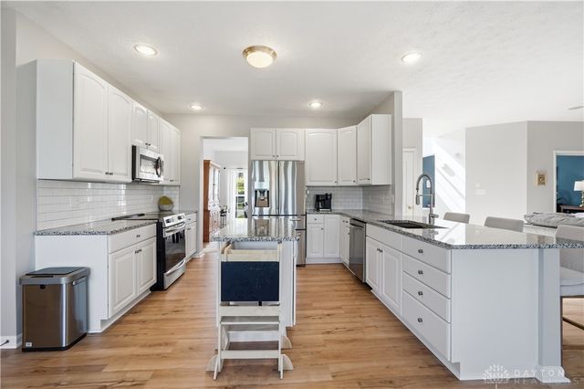 10613 Toucan Street, Miami Twp, OH 45342