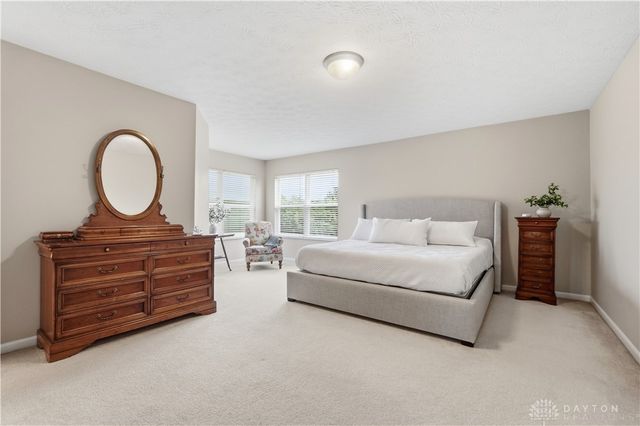 10613 Toucan Street, Miami Twp, OH 45342