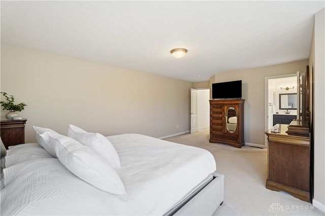 10613 Toucan Street, Miami Twp, OH 45342