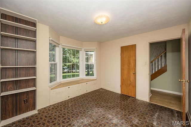 68 Mar El Court, Ellisville, MO 63011