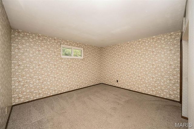 68 Mar El Court, Ellisville, MO 63011