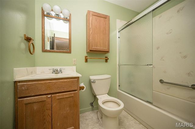68 Mar El Court, Ellisville, MO 63011