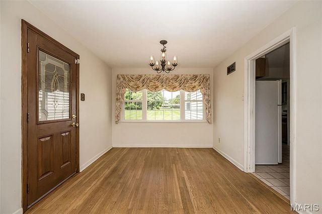 68 Mar El Court, Ellisville, MO 63011
