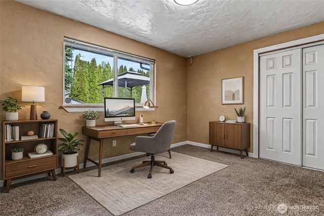 740 Barclift Lane SE, Tumwater, WA 98501