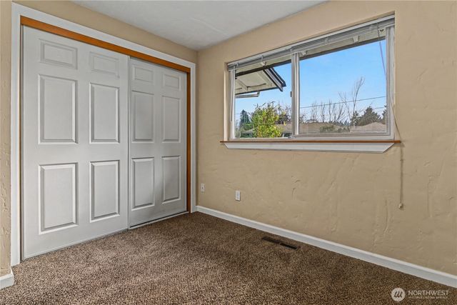 740 Barclift Lane SE, Tumwater, WA 98501