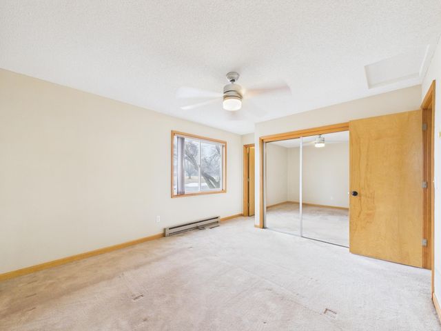 573 Rolling Meadows Lane SE, New Prague, MN 56071