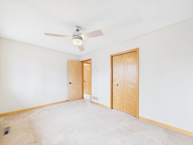 573 Rolling Meadows Lane SE, New Prague, MN 56071