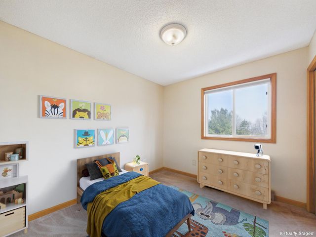 573 Rolling Meadows Lane SE, New Prague, MN 56071