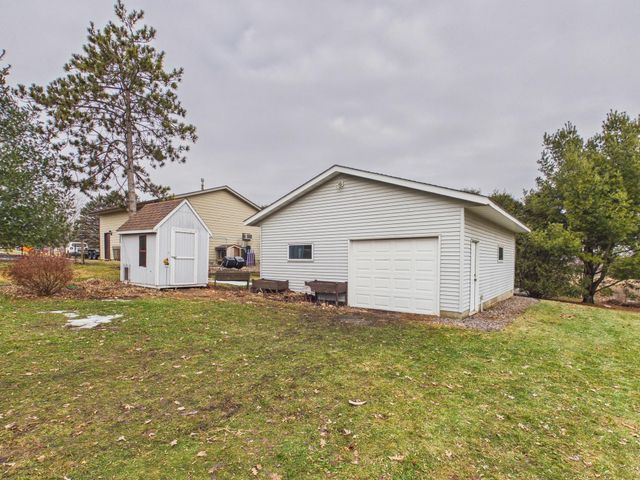 573 Rolling Meadows Lane SE, New Prague, MN 56071