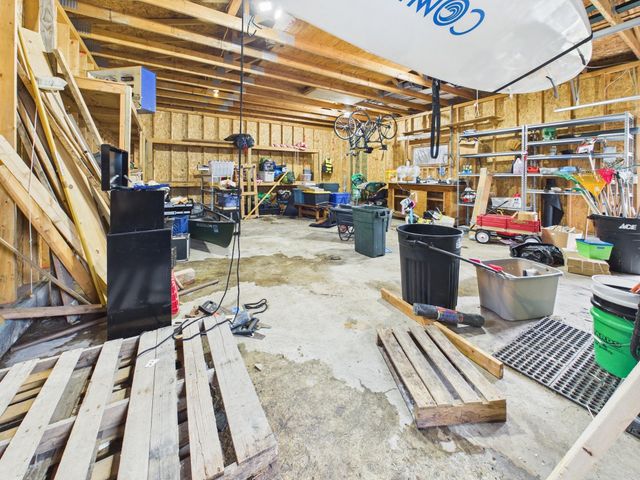 573 Rolling Meadows Lane SE, New Prague, MN 56071