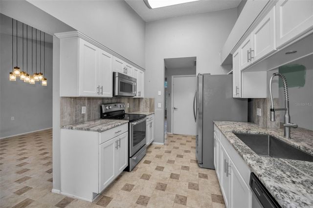 6525 PINE WALK DRIVE, New Port Richey, FL 34655