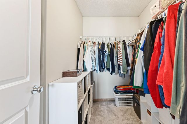 11668 84th Avenue N 303, Maple Grove, MN 55369