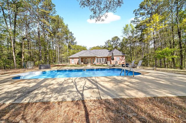 66 Timber Loop, Midland, GA 31820