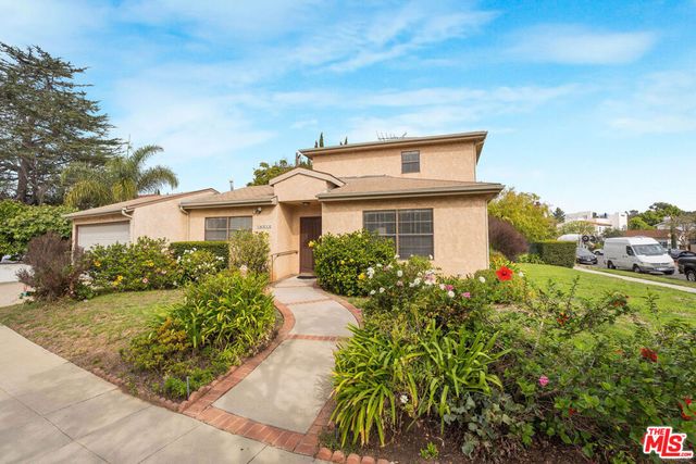 10515 Bradbury Road, Los Angeles, CA 90064