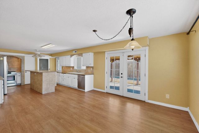 348 Cutler Avenue NE, Albuquerque, NM 87102