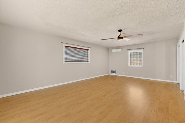 348 Cutler Avenue NE, Albuquerque, NM 87102