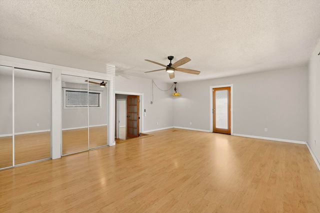 348 Cutler Avenue NE, Albuquerque, NM 87102