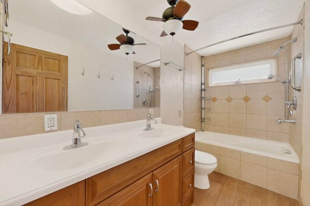 348 Cutler Avenue NE, Albuquerque, NM 87102