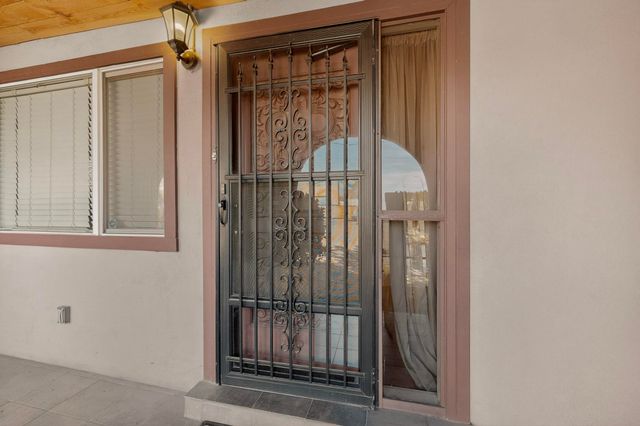 348 Cutler Avenue NE, Albuquerque, NM 87102