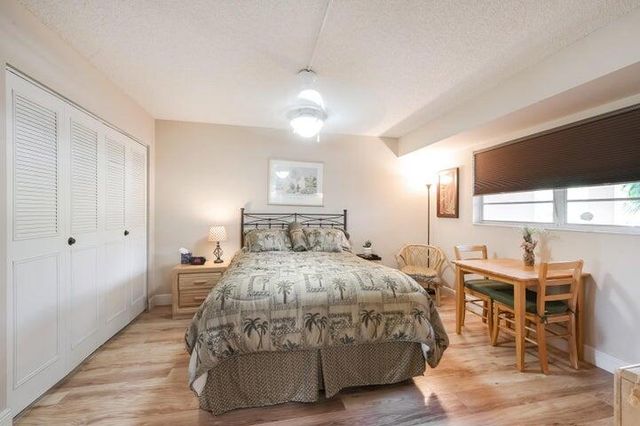 5340 NW 2nd Avenue NW 226, Boca Raton, FL 33487