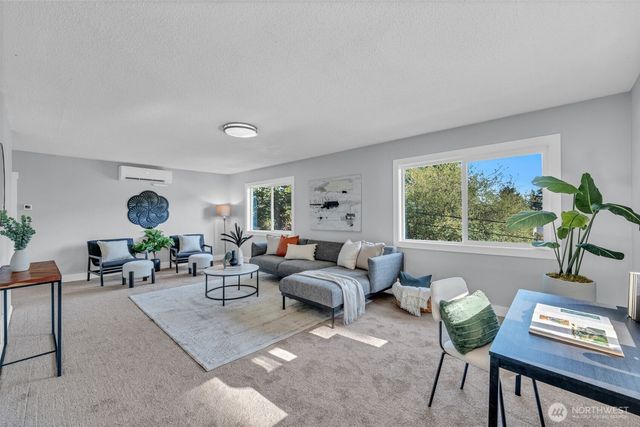 7728 Mesplay Avenue SE, Lacey, WA 98503