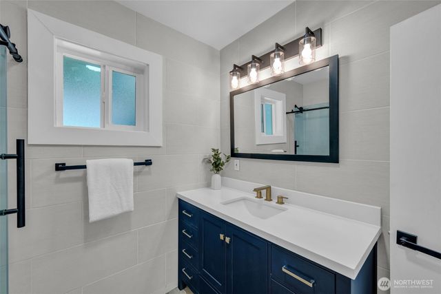 7728 Mesplay Avenue SE, Lacey, WA 98503
