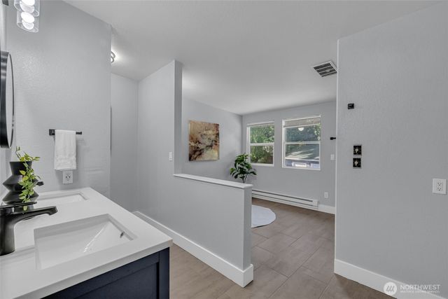 7728 Mesplay Avenue SE, Lacey, WA 98503
