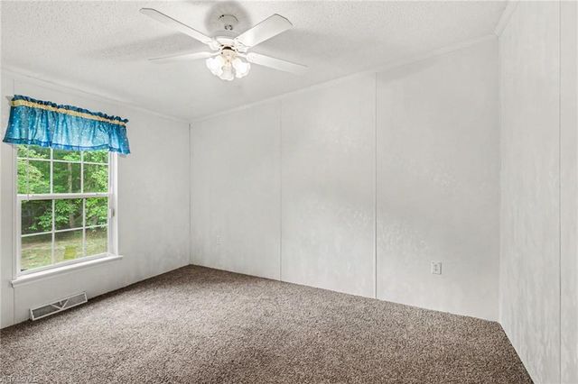 1252 Wagon Wheel Road, Reidsville, NC 27320