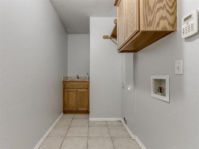 2321 SW 94th Terrace, Oklahoma City, OK 73159