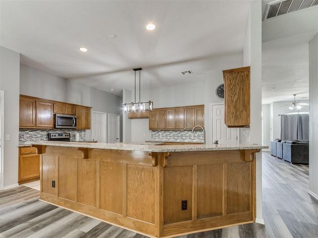 2321 SW 94th Terrace, Oklahoma City, OK 73159