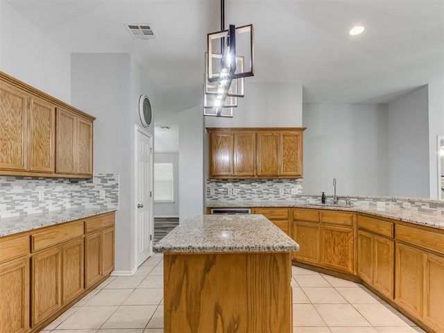 2321 SW 94th Terrace, Oklahoma City, OK 73159