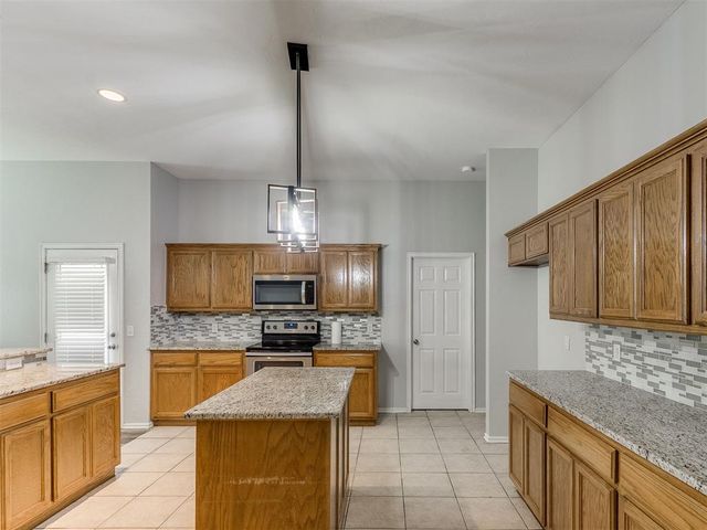 2321 SW 94th Terrace, Oklahoma City, OK 73159