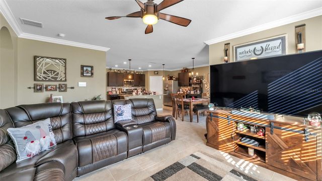 240 ST THOMAS DRIVE, Mulberry, FL 33860