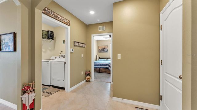 240 ST THOMAS DRIVE, Mulberry, FL 33860