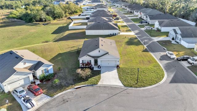 240 ST THOMAS DRIVE, Mulberry, FL 33860