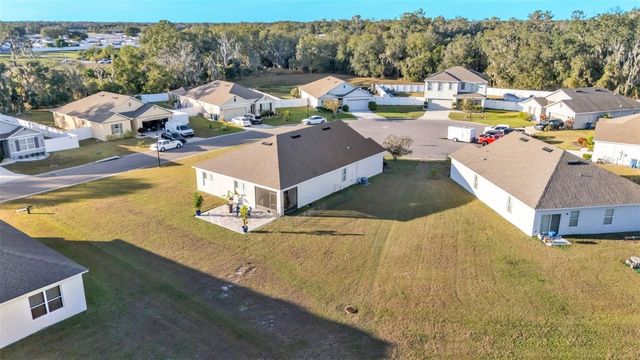 240 ST THOMAS DRIVE, Mulberry, FL 33860
