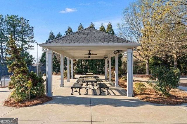 135 Splinter Court, Suwanee, GA 30024